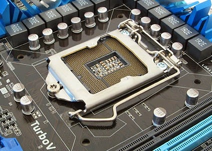Berikut jenis processor yang ada dalam motherboard adalah